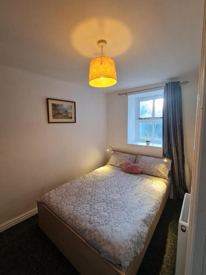 3 Bedroom Apartment In Ulverston Cumbria Exterior photo
